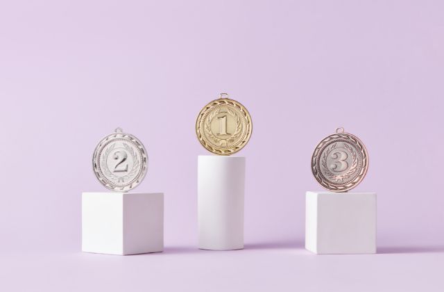 なにわ男子のメンバー人気順ランキング2025まとめ!ペンライトの人気やうちわ売り切れ順は?