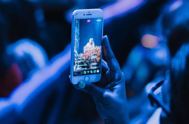 back number(バックナンバー)のファン層の男女比や年齢層は?ライブなどでの特徴について詳しくまとめました!