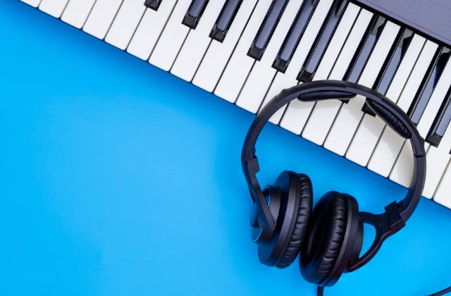 Omoinotakeのファンクラブの年会費や月額は?入るメリットは?特典・人数・入り方もわかりやすく紹介