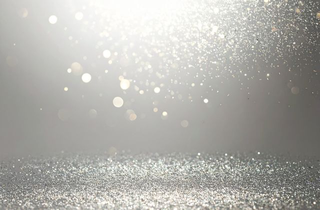 Omoinotakeの幾億光年の歌詞の意味は?MVや曲の考察!