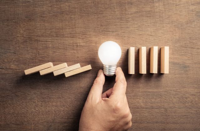 SnowManメンバーの頭いい順・頭悪い順どうなる!学歴ランキングで判明の『高学歴トリオ』と『大卒メンバー』が衝撃