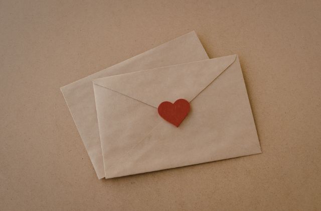 SnowManからファンレターの返事きた！書き方で返事くる人がいるって本当？読まないで捨てられるのも書き方次第？！