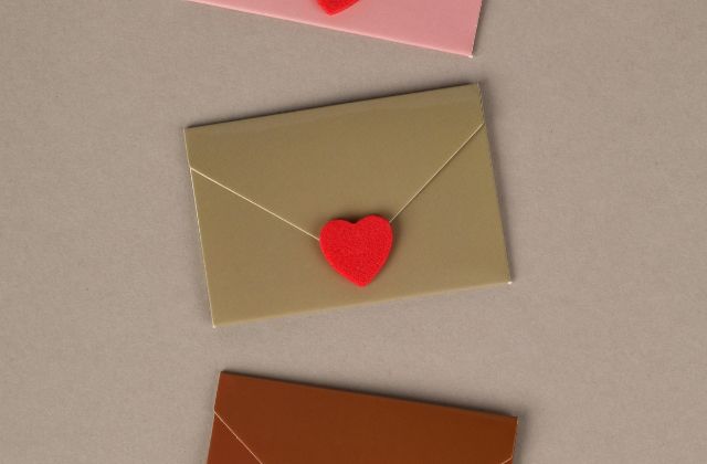 SnowManからファンレターの返事きた！書き方で返事くる人がいるって本当？読まないで捨てられるのも書き方次第？！