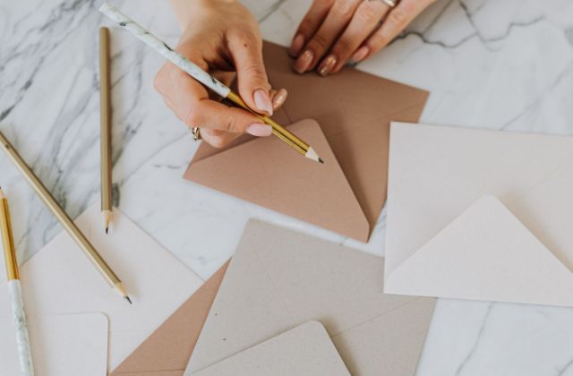 SnowManからファンレターの返事きた！書き方で返事くる人がいるって本当？読まないで捨てられるのも書き方次第？！